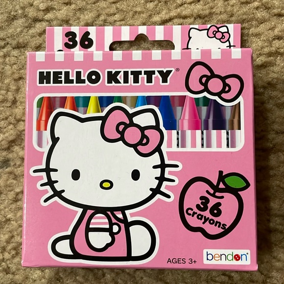 Hello kitty coloring book and crayons - Picture 2 of 5